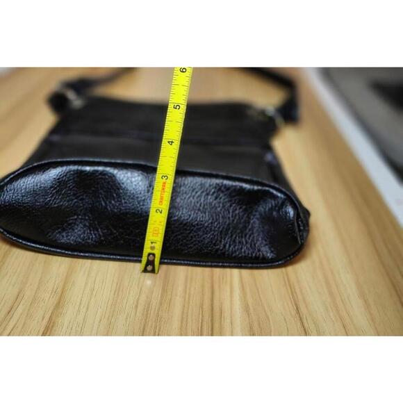 Franco Sarto Stylish Black Crossbody Bag - Picture 8 of 8